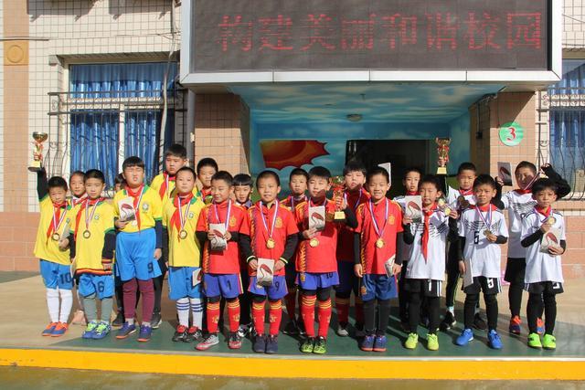 夺冠！广东省级比赛上，广外男足、女足双双登顶！